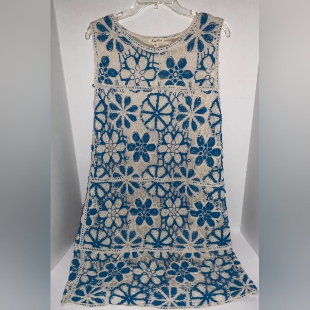 Chic Crochet Lace Dress in Blue and Cream